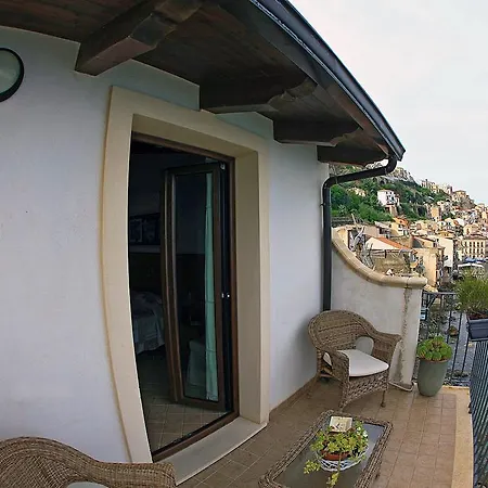 Frühstückspension La Veduta Scilla