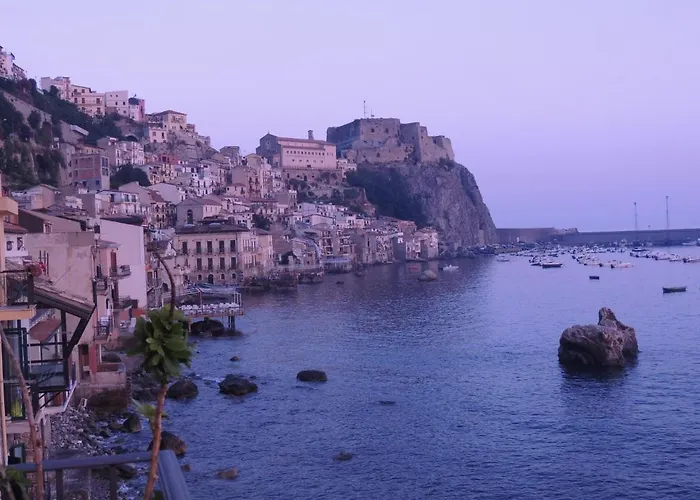 拉维度塔住宿加早餐酒店 4*